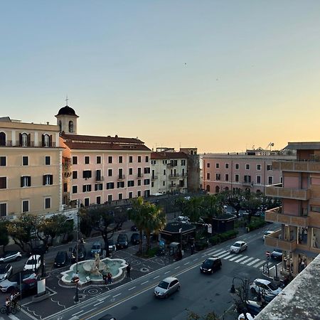 La Fontana Luxury Apartment Nettuno Esterno foto